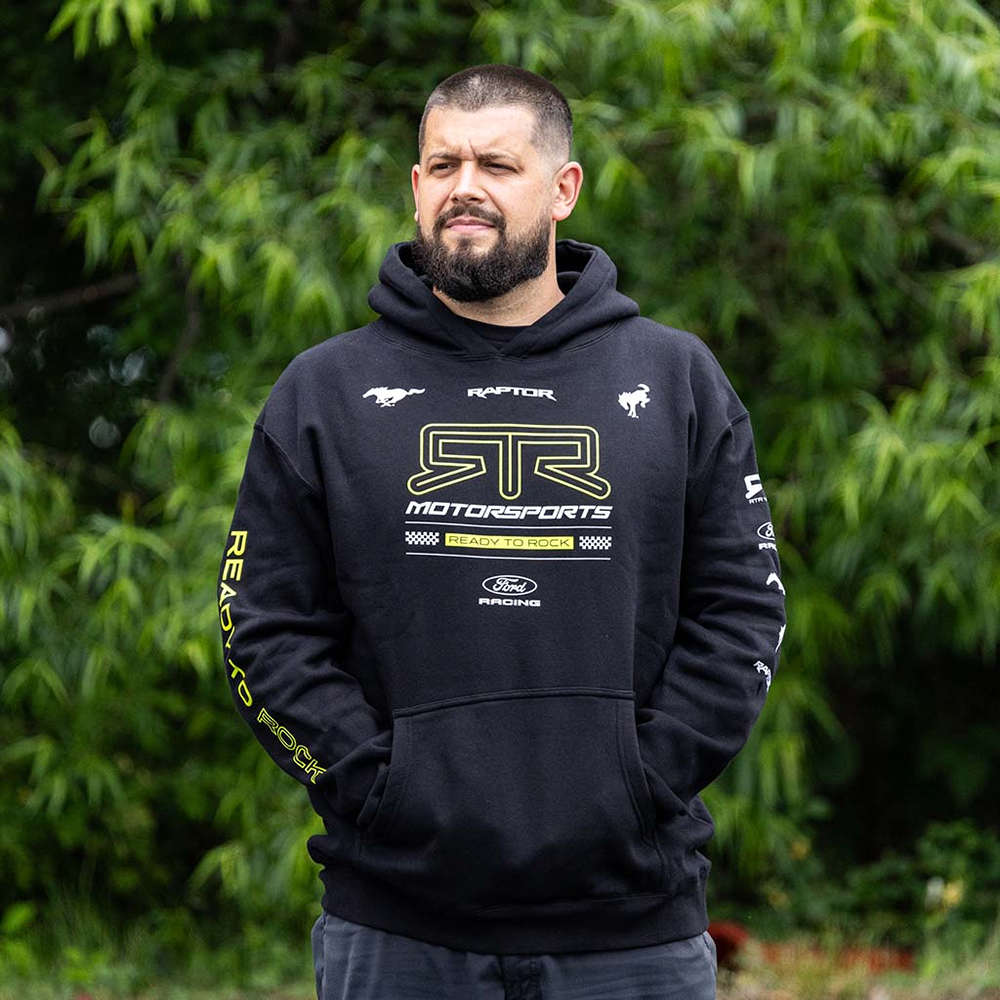 2026 RTR Motorsports Collection Essential Pullover Hoodie - Imagen 3